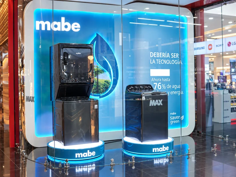 Fotografía de referencia mejorada de Exhibición en vitrina